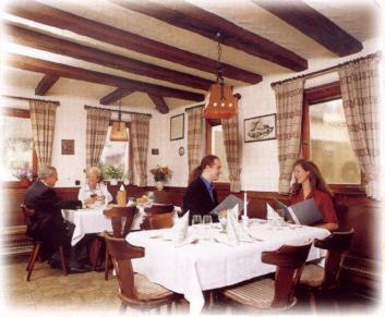 Hotel Gasthof Hirsch Alfdorf Eksteriør billede